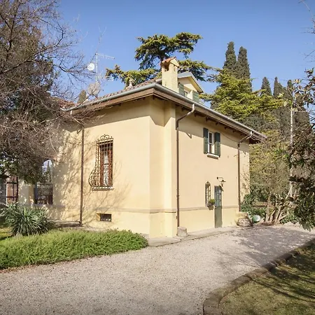 Chalet Casa Del Custode In The Heart Of Valpolicella